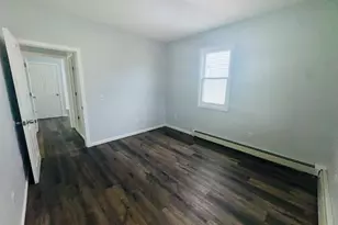 898 Hancock Ave, Bridgeport, CT 06605 - Photo 10