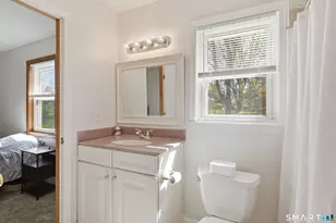 1 Kimberly Dr, Enfield, CT 06082 - Photo 10