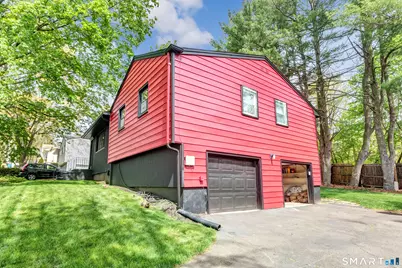 136 Harrison Drive, Hamden, CT 06514 - Photo 2
