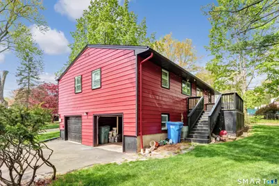 136 Harrison Drive, Hamden, CT 06514 - Photo 4