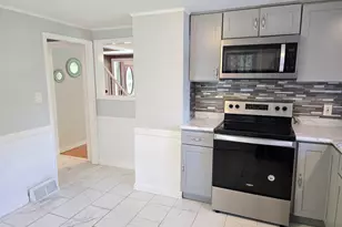 51 Cushman St, Waterbury, CT 06704 - Photo 4