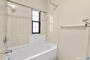 26-28 Lawrence St, Hartford, CT 06106 - Photo 12