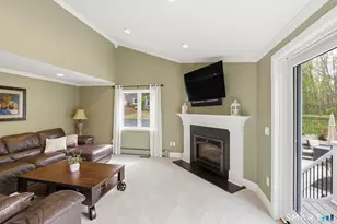 10 Ryans Way, Burlington, CT 06013 - Photo 18