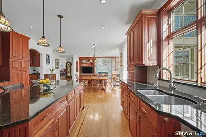 162 Britiani Road, Southbury, CT 06488 - Photo 4