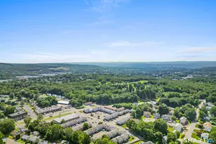 975 Meriden Rd, Waterbury, CT 06705 - Photo 18