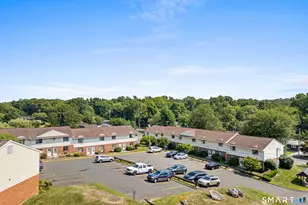 975 Meriden Rd, Waterbury, CT 06705 - Photo 16