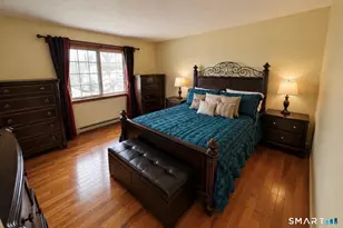 519 Scott Rd, Waterbury, CT 06705 - Photo 8
