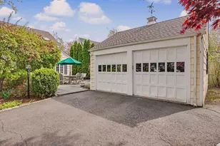 20 Chelsea St, Fairfield, CT 06824 - Photo 26