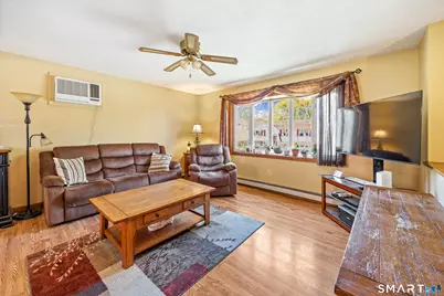76 Worcester Avenue, Waterbury, CT 06705 - Photo 4