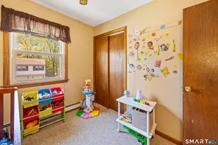 76 Worcester Ave, Waterbury, CT 06705 - Photo 16