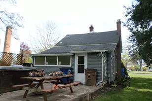 19 Hale St, Vernon, CT 06066 - Photo 2