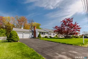 275 Country Ln, Bristol, CT 06010 - Photo 2
