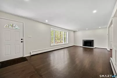 6 Stockade Road, Simsbury, CT 06092 - Photo 4