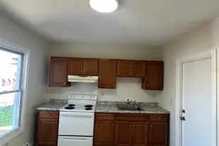 42 Jefferson Ave, New London, CT 06320 - Photo 2