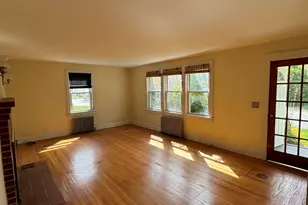 7 Babcock St, Stonington, CT 06379 - Photo 8