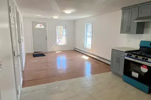 125 Wall St, Torrington, CT 06790 - Photo 2