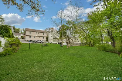 124 Pine Hill Avenue, Stamford, CT 06906 - Photo 16