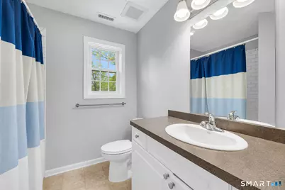 124 Pine Hill Avenue, Stamford, CT 06906 - Photo 12