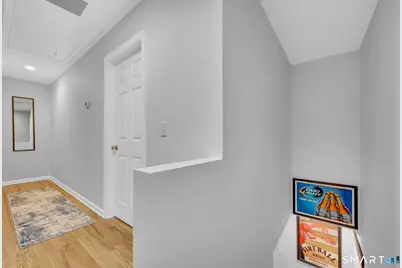 124 Pine Hill Avenue, Stamford, CT 06906 - Photo 8