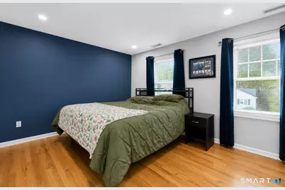 124 Pine Hill Avenue, Stamford, CT 06906 - Photo 10