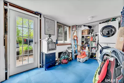 124 Pine Hill Avenue, Stamford, CT 06906 - Photo 16