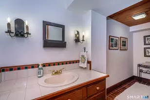 98 Short Woods Rd, New Fairfield, CT 06812 - Photo 32