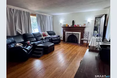 8 Oakridge Drive, Enfield, CT 06082 - Photo 6