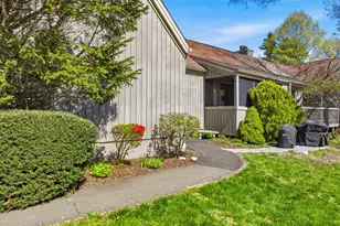 209 Acorn Ln, Stratford, CT 06614 - Photo 2