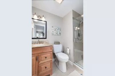 300 Hillcrest Avenue, Newington, CT 06111 - Photo 20
