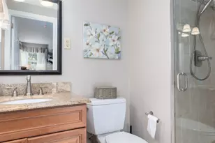 300 Hillcrest Ave, Newington, CT 06111 - Photo 20