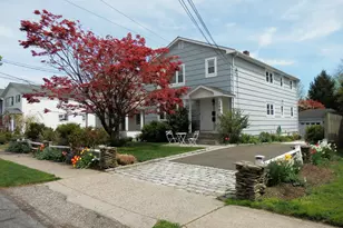 306 Grovers Ave, Bridgeport, CT 06605 - Photo 2