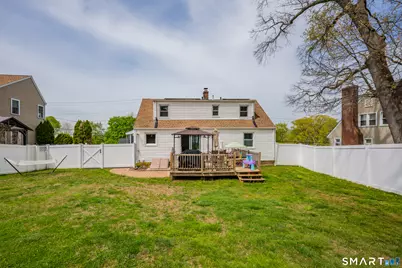 14 Baldwin Street, Meriden, CT 06451 - Photo 28