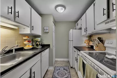 56 Cinnamon Springs #56, South Windsor, CT 06074 - Photo 10