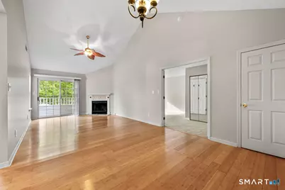1 Forest Glen Circle #9, Middletown, CT 06457 - Photo 8