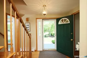 7 Vincent Cir, South Windsor, CT 06074 - Photo 8