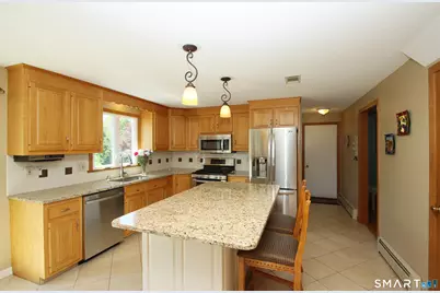7 Vincent Circle, South Windsor, CT 06074 - Photo 14
