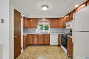 247 Stevens St, Bristol, CT 06010 - Photo 4
