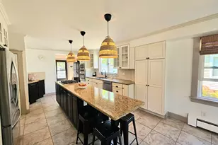 37 William St, Stonington, CT 06379 - Photo 16