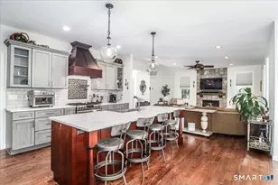 100 Hawthorne Ln, New Milford, CT 06776 - Photo 4