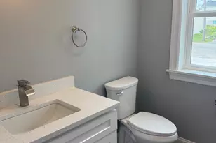 420 Greenwood St, Bridgeport, CT 06606 - Photo 22