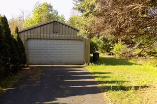 165 Main St, Plymouth, CT 06786 - Photo 2