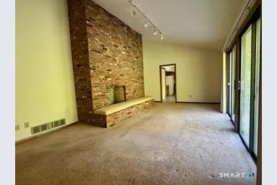 21 Maple Vale Drive, Woodbridge, CT 06525 - Photo 16