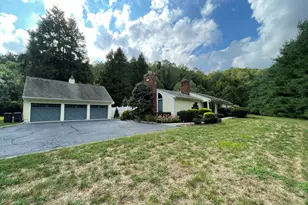 42 Scribner Hill Rd, Wilton, CT 06897 - Photo 2