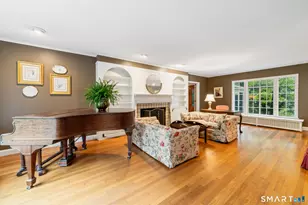 571 Willow St, Waterbury, CT 06710 - Photo 6