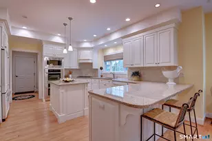 37 Hanover Fields Rd, Glastonbury, CT 06033 - Photo 6