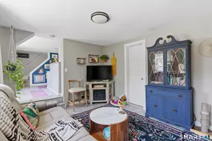 147 Warren Ave, Vernon, CT 06066 - Photo 4
