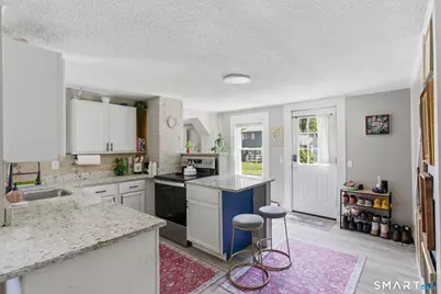 147 Warren Avenue, Vernon, CT 06066 - Photo 8
