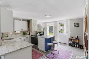 147 Warren Ave, Vernon, CT 06066 - Photo 8