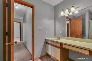 14 Staffordshire Common Dr, Wallingford, CT 06492 - Photo 24