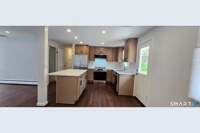 63 Plum Tree Lane, Trumbull, CT 06611 - Photo 4